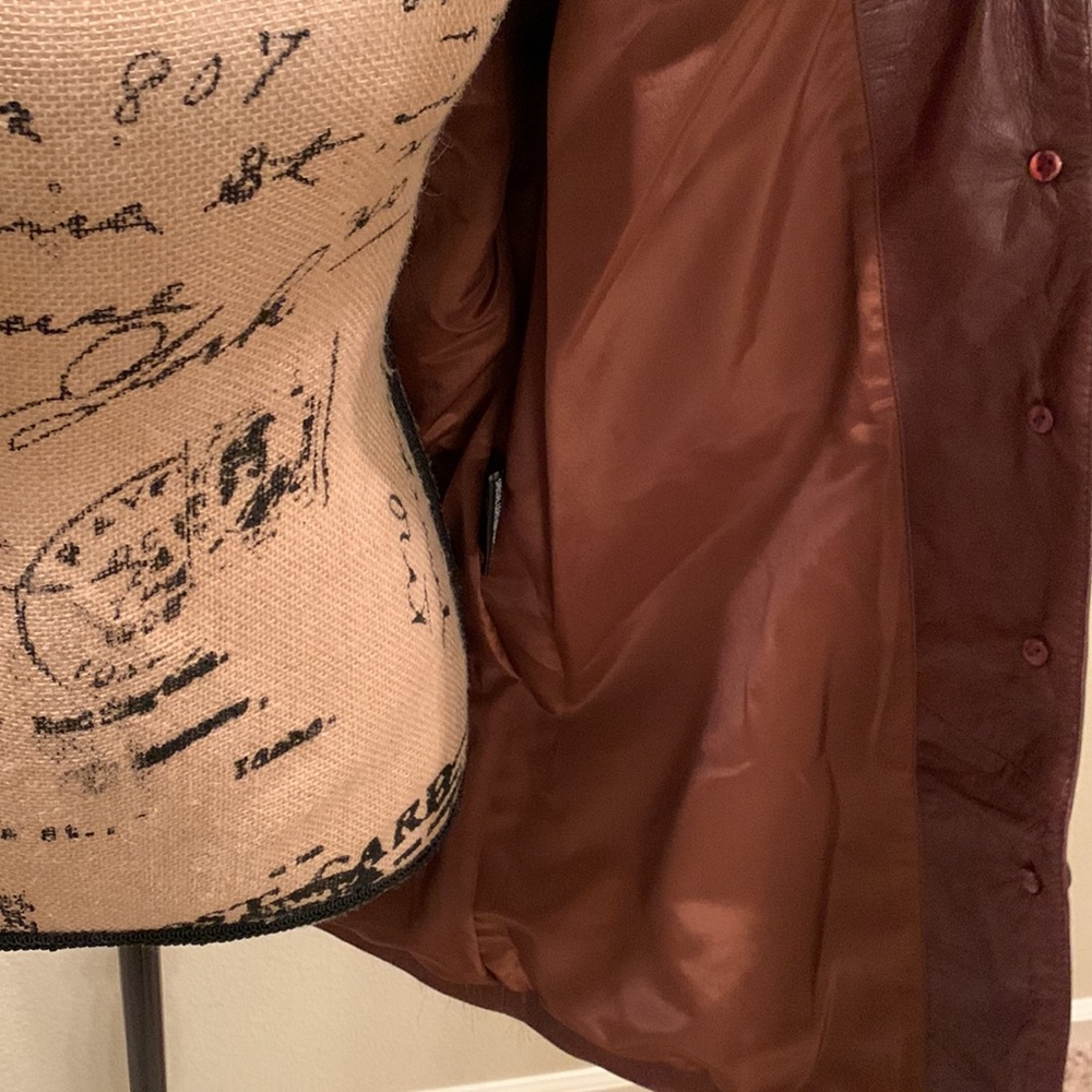 Women's Wilson Long Leather Fur Coat - Picture 5 of 13